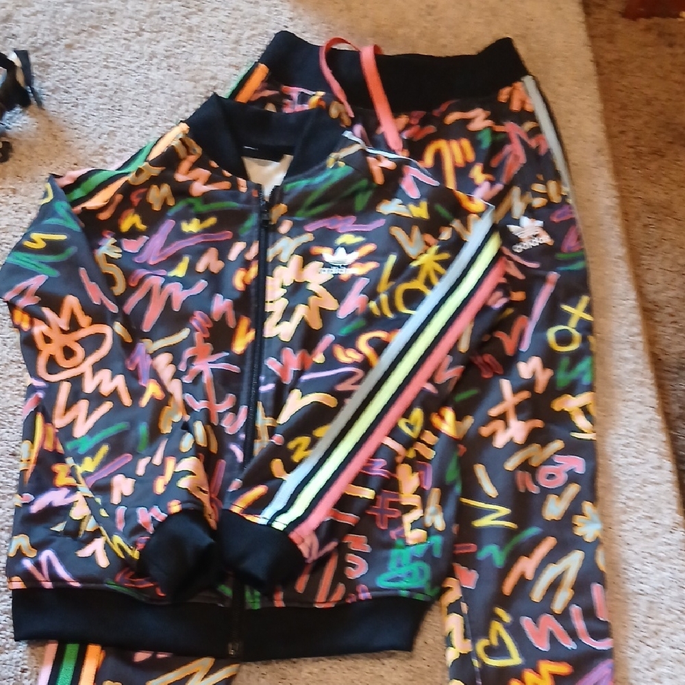Adidas Kids Matching Set - Limited Edition- Love Unites